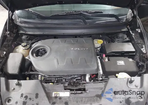 2014 Jeep Cherokee Latitude from USA, damaged, VIN 1C4PJMCS0EW220176